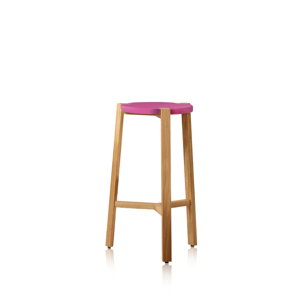 Table & Bar Stools