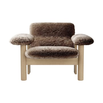 Brasilia nojatuoli low back - Natural oak-Sahara sheepskin curly - Audo Copenhagen