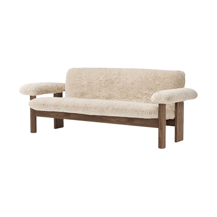 Brasilia sohva 2-istuttava, Walnut-Nature sheepskin curly Audo Copenhagen