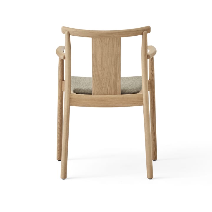 Merkur käsinojallinen tuoli pehmusteella, Oak-Hallingdal 0200 beige Audo Copenhagen