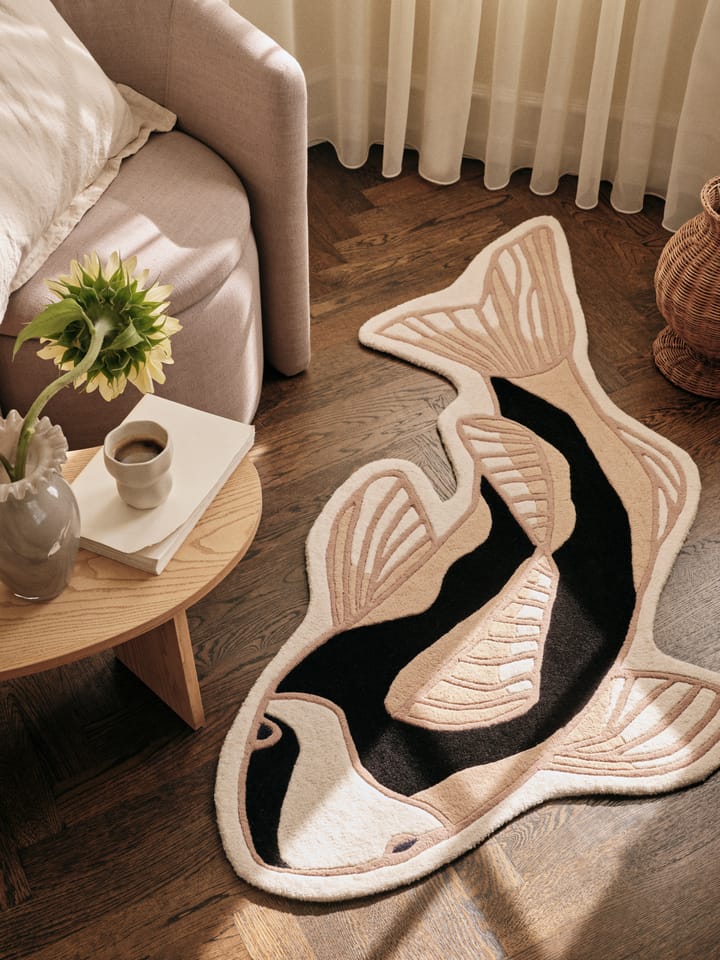 Koi matto 97 x 130 cm, Black-beige Broste Copenhagen