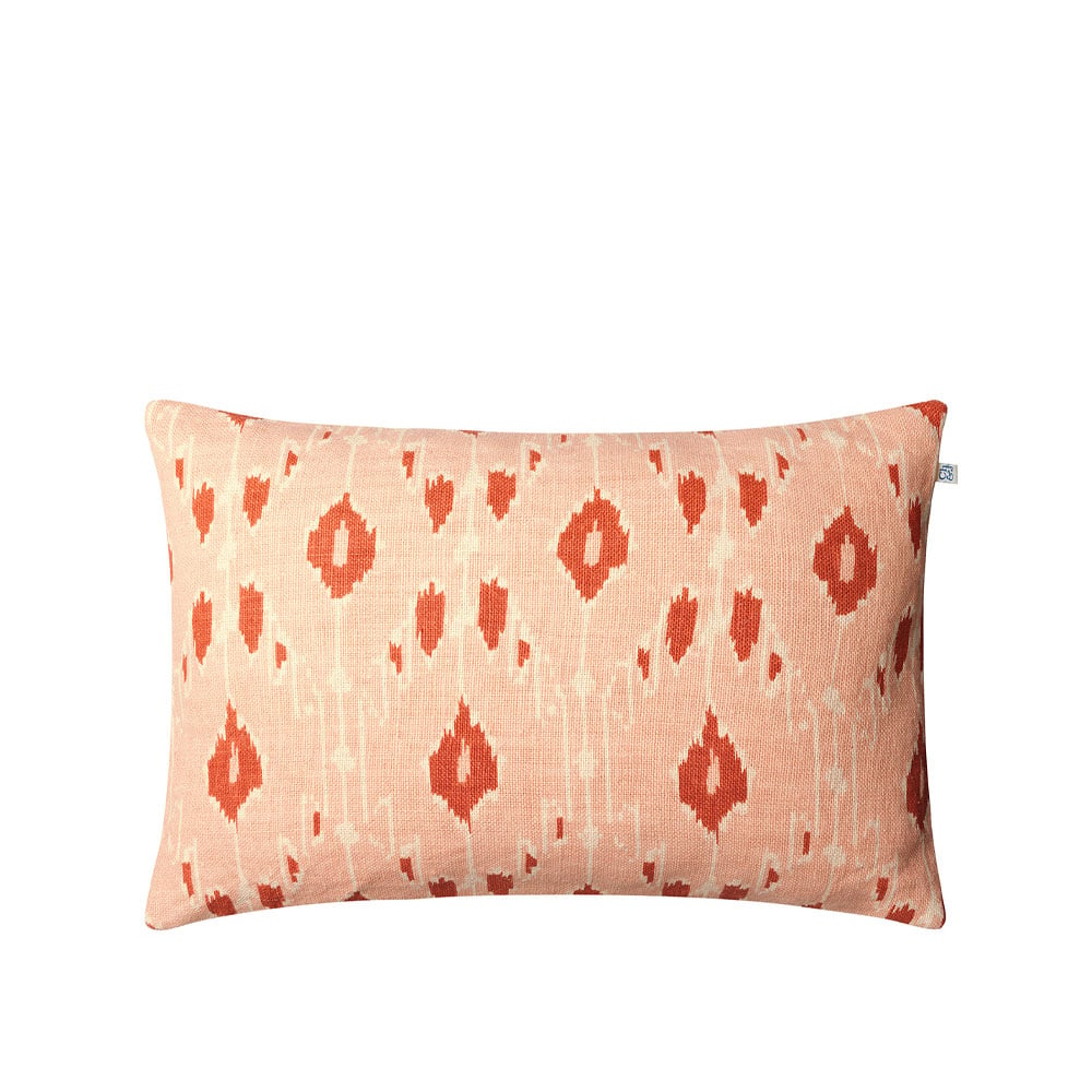 Chhatwal & Jonsson Ikat Goa -tyyny Light beige/rose/apricot-40 cm