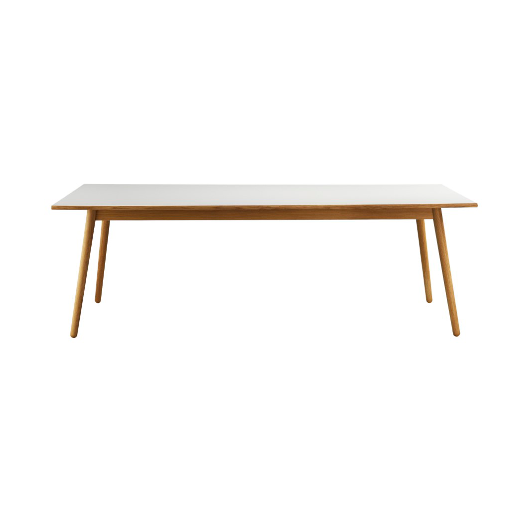 FDB Møbler C35C ruokapöytä 95×220 cm Light grey-oak nature lacquered