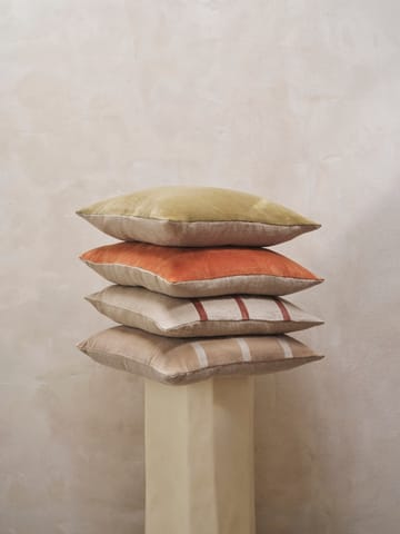 Senti Stripe tyyny 50x50 cm - Linen-carob brown - ferm LIVING