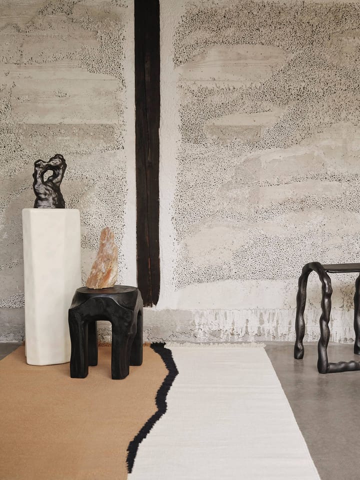 Soil Kelim matto - Dark sand-off white, 140x200 cm - ferm LIVING