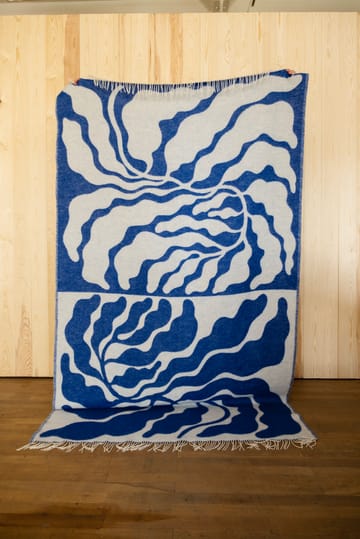 Leaves torkkupeitto 130x220 cm - Blue-white - Fine Little Day