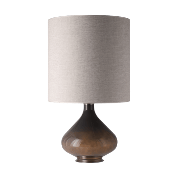 Flavia pöytävalaisin harmaalla lampunjalalla - London Beige M - Flavia Lamps