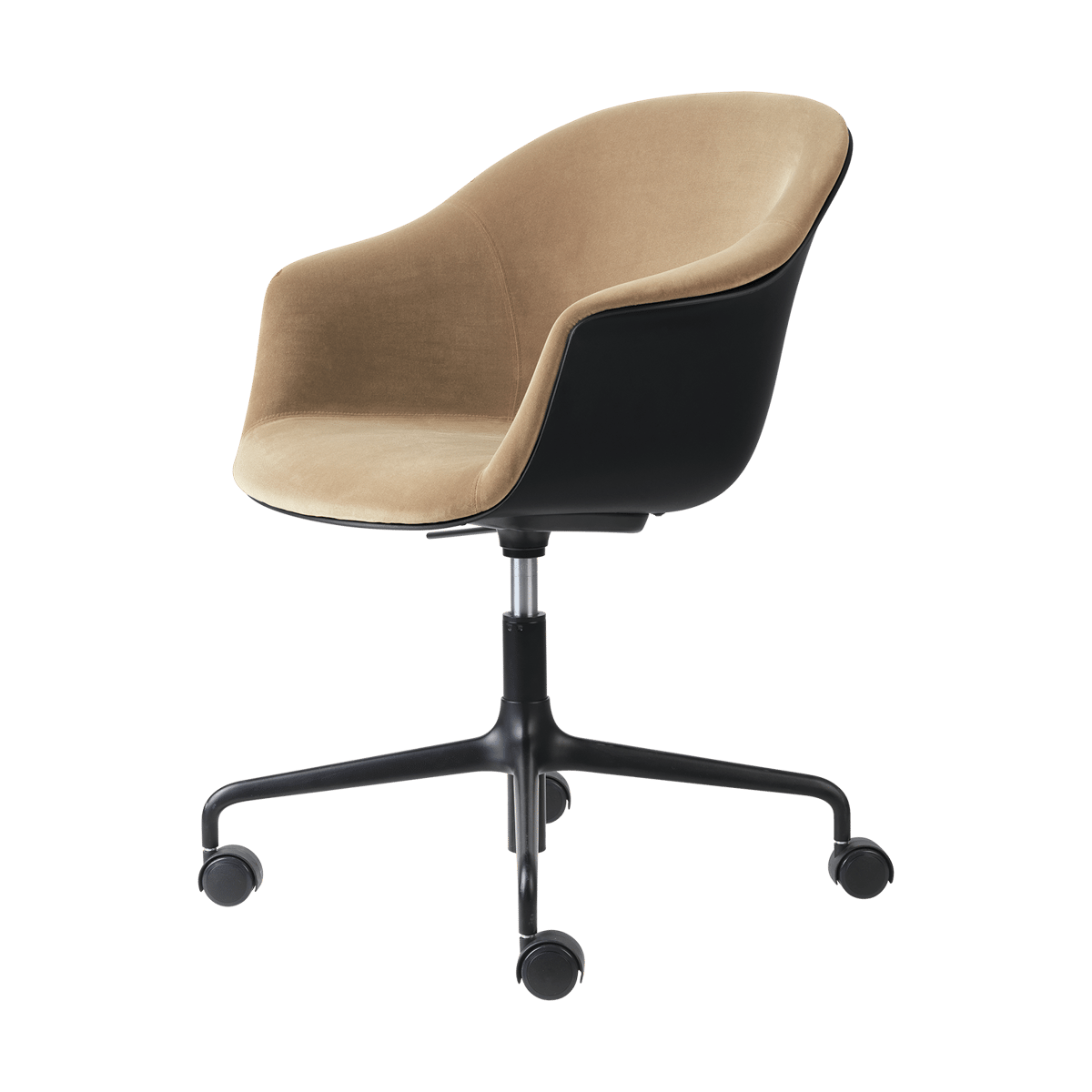 GUBI Bat Meeting Chair toimistotuoli etupuolelta verhoiltu Dandy gubi 905 dune-black-black