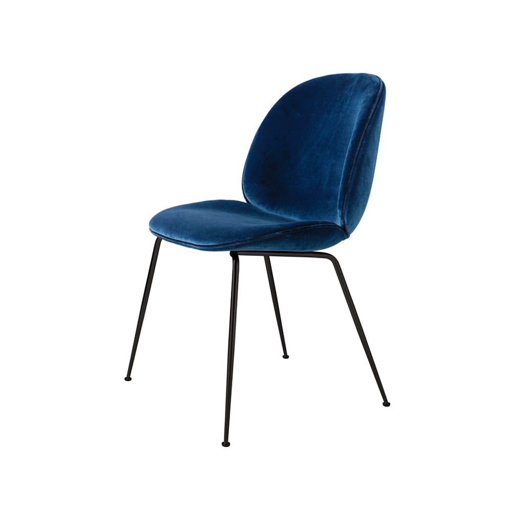 Gubi Beetle dining chair fully upholstered -tuoli Kangas velluto cotone 970 tummansininen musta teräsrunko