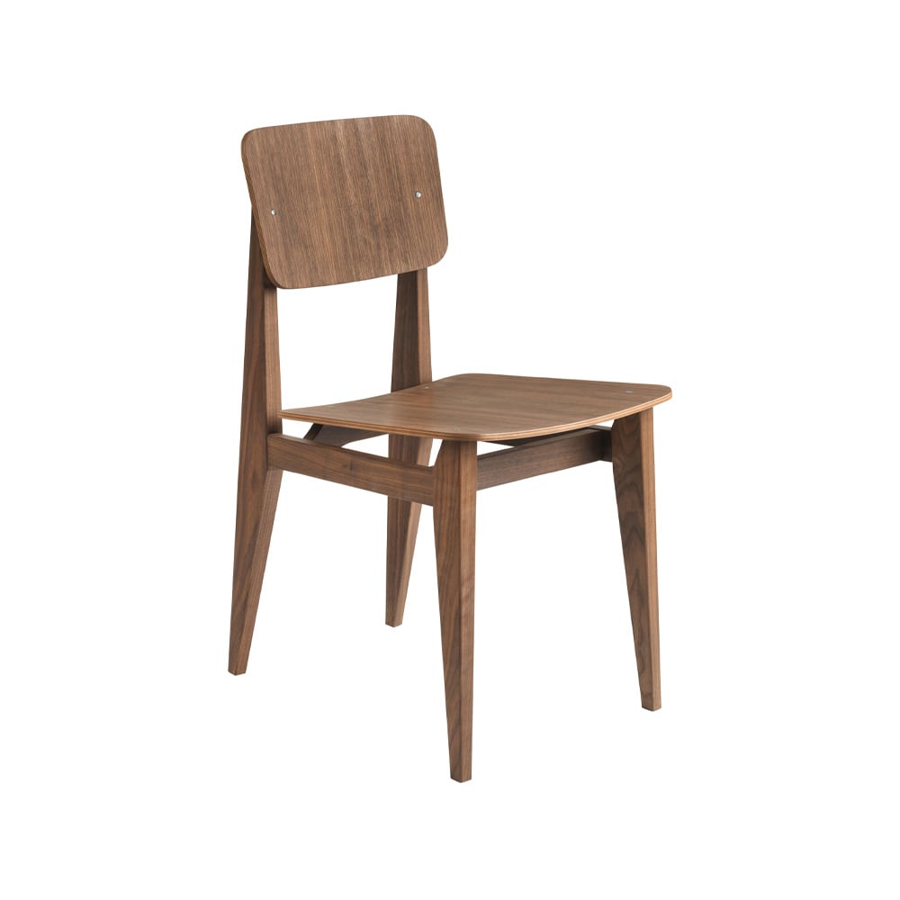 Gubi C-Chair tuoli American walnut