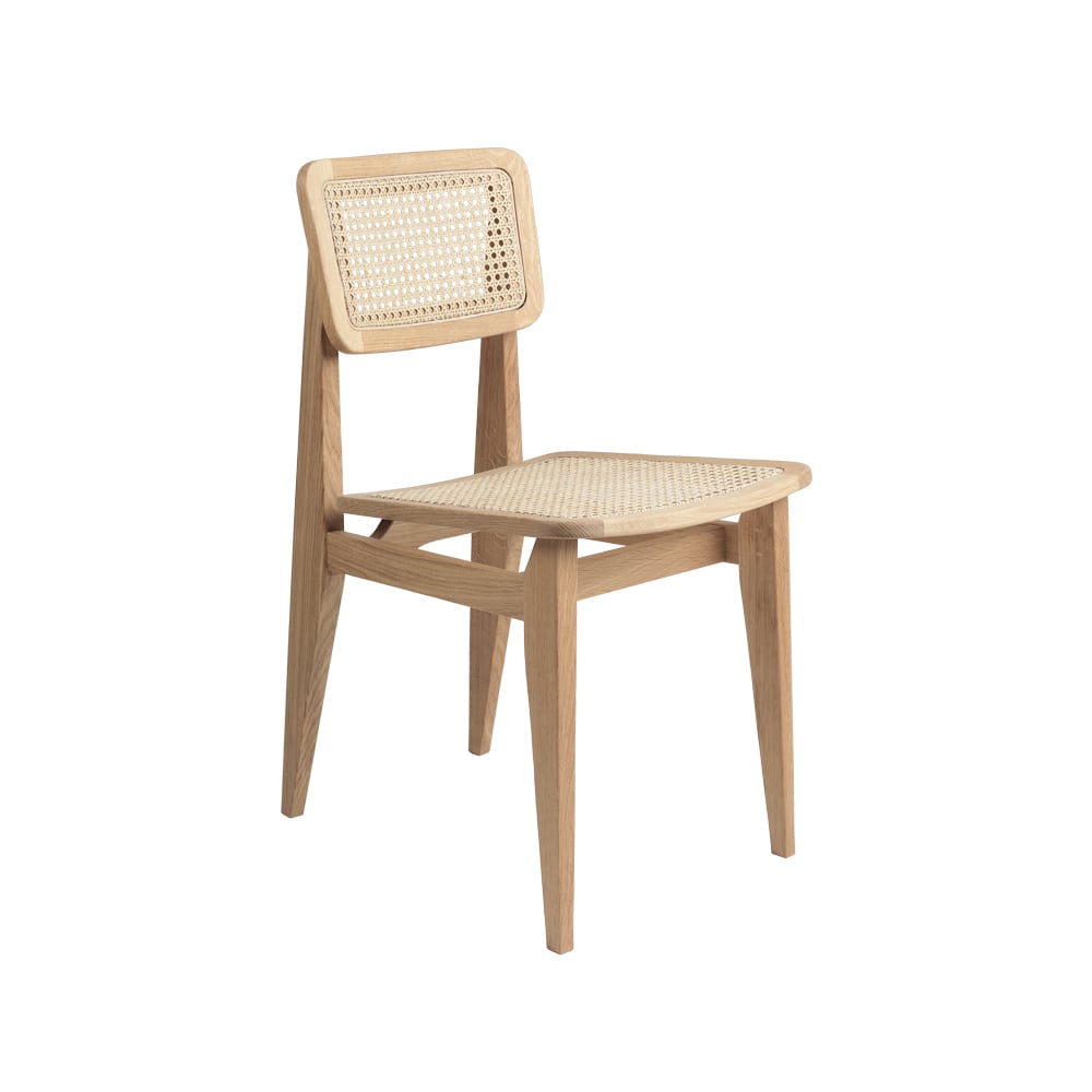 Gubi C-Chair tuoli Oak oiled rottinki