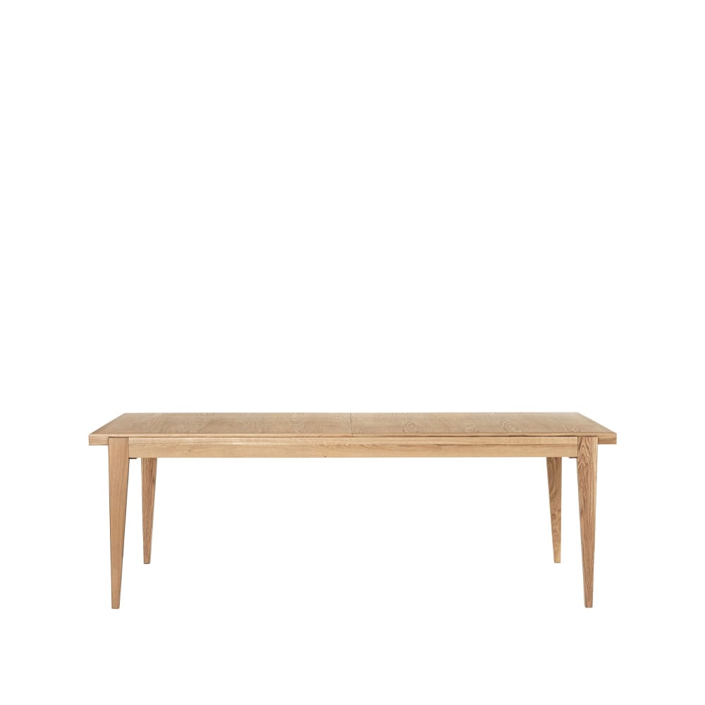 GUBI S-table ruokapöytä Oak matt lacqured extendable