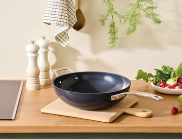 Keraaminen wokkipannu - 30 cm - Le Creuset