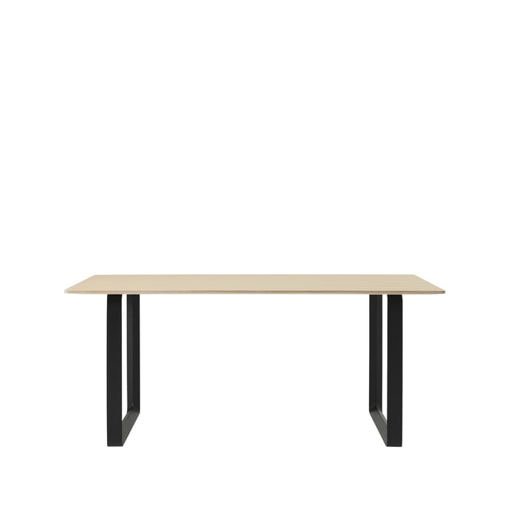 70/70 ruokapöytä 170 x 85 cm - Oak veener-Plywood-Black - Muuto