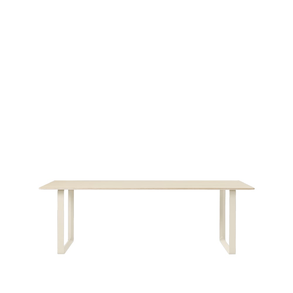 Muuto 70/70 ruokapöytä 225 x 90 cm Oak veneer-Plywood-Sand