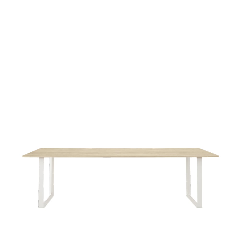 Muuto 70/70 ruokapöytä 255 x 108 cm Solid oak-White