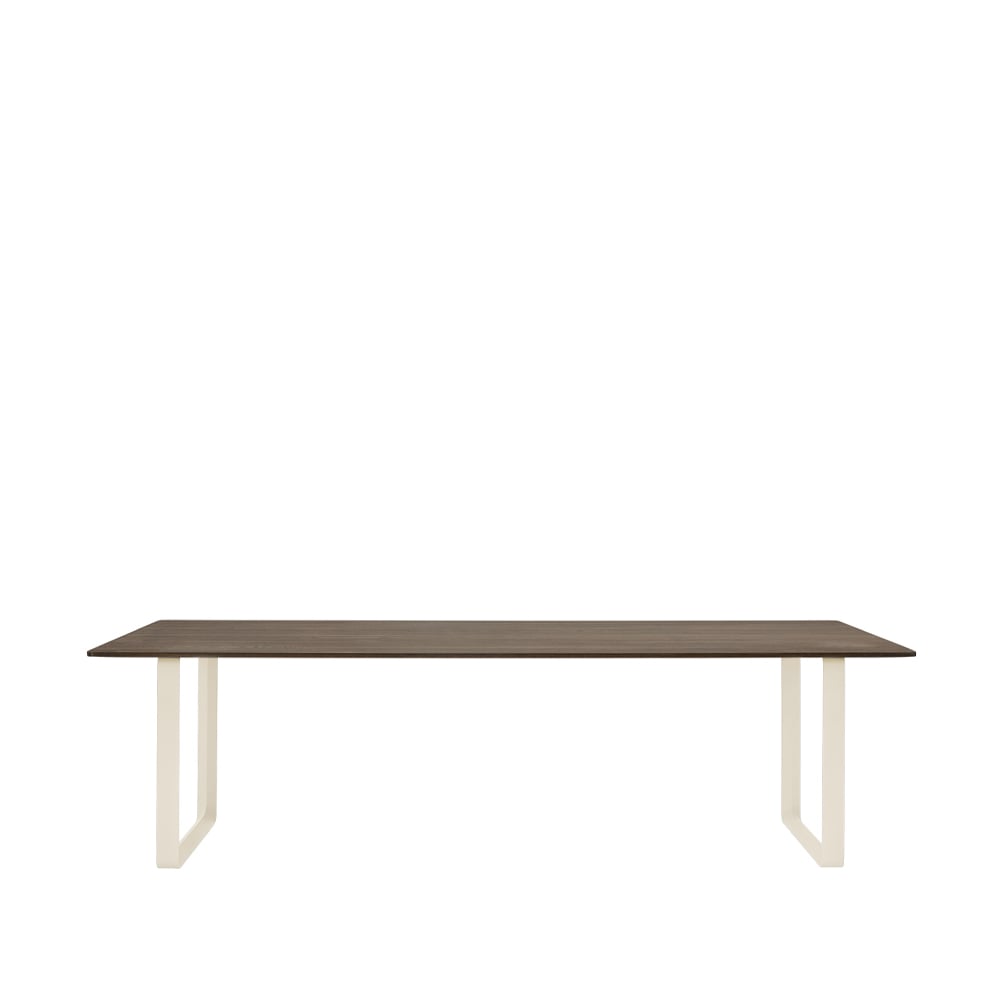 Muuto 70/70 ruokapöytä 255 x 108 cm Solid smoked oak-Sand