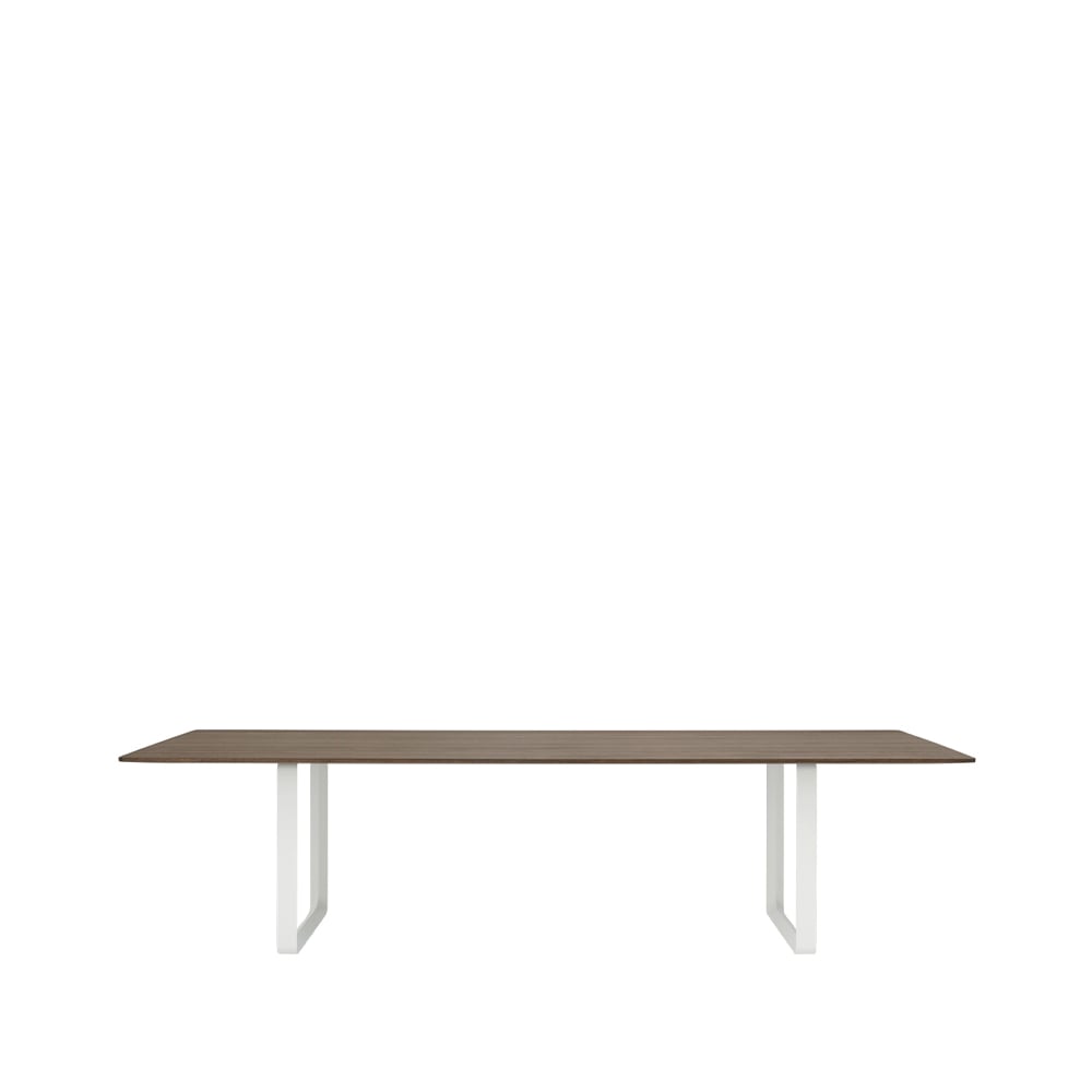 Muuto 70/70 ruokapöytä 295 x 108 cm Solid smoked oak-White