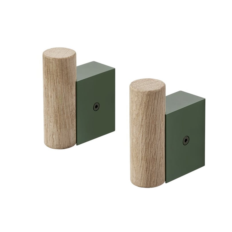 Muuto Attach vaateripustin 2-pakkaus Oak-Dark green