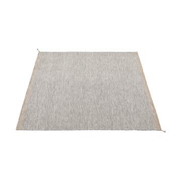 Ply matto 240x240 cm - Black-white - Muuto