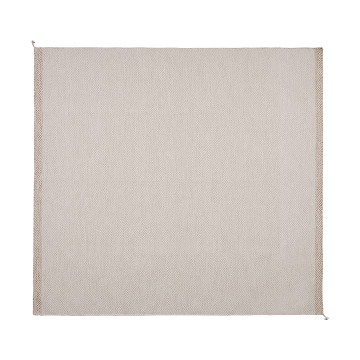 Ply matto 240x240 cm - Light rose - Muuto