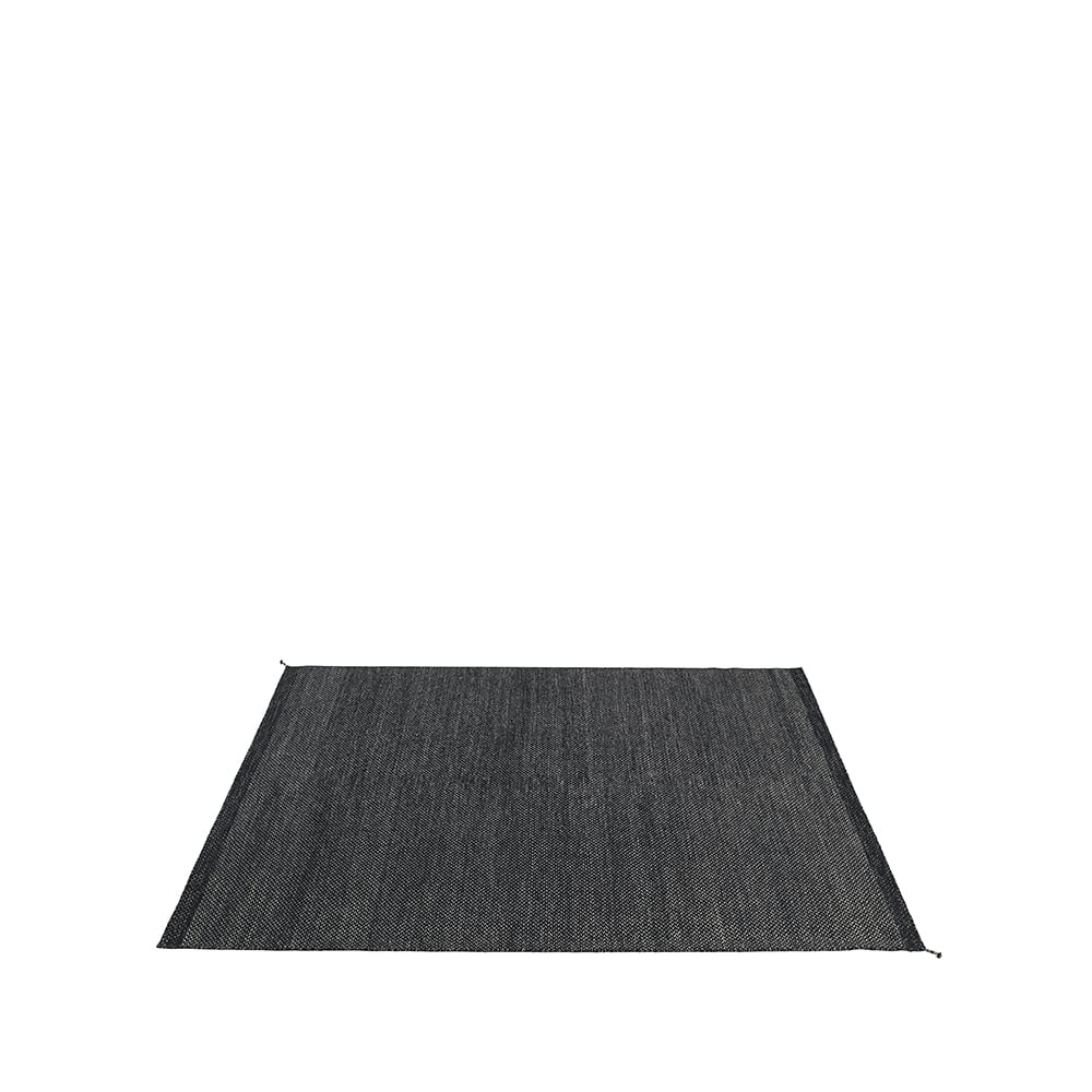 Muuto Ply matto 85×140 cm Midnight blue