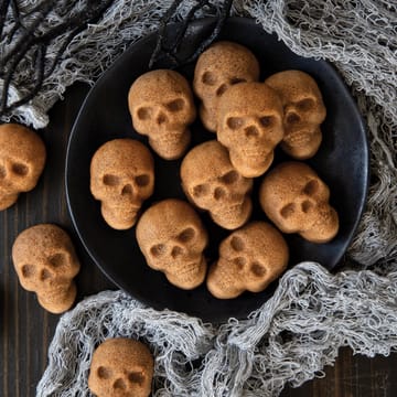 Nordic Ware Skull Bites -leivontavuoka - Pronssi - Nordic Ware