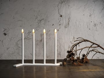 Advent RE -adventtikynttelikkö - Valkoinen, 4 kynttilää - SMD Design