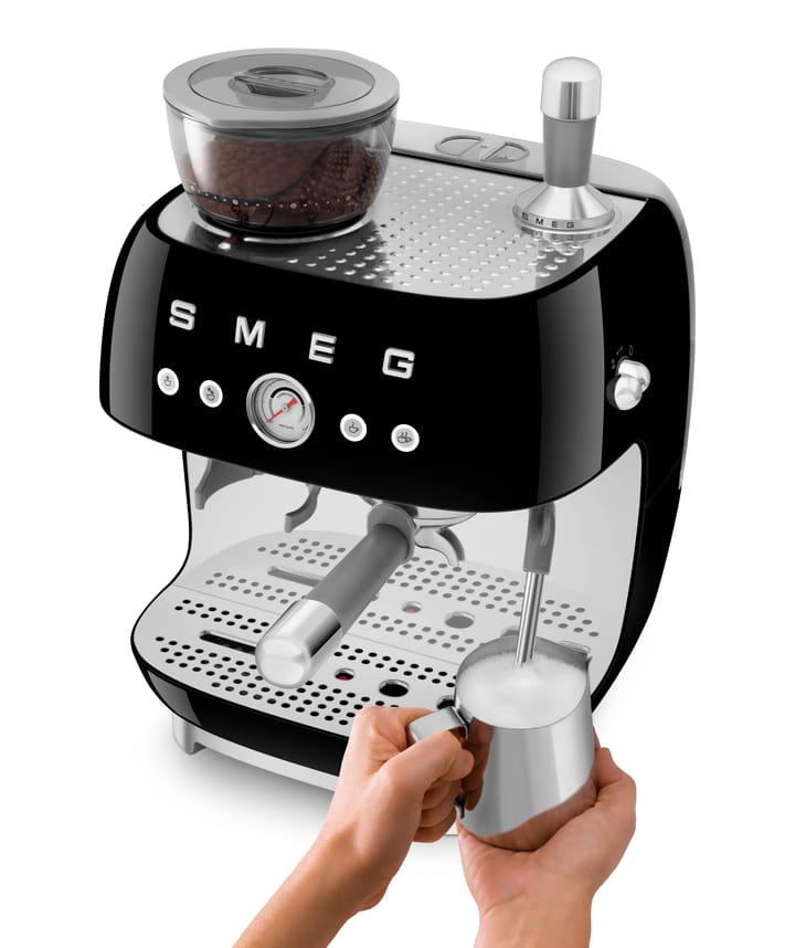 Smeg 50's Style espressokone kahvimyllyllä - Musta - Smeg