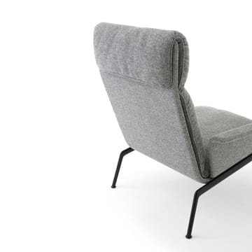 Muno LN17 High back lounge-nojatuoli - Warm black-Hallingdal 0126 - &Tradition